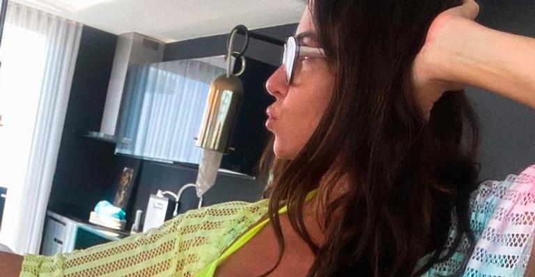 Aos 44 anos, Giovanna Antonelli eleva a temperatura com biquíni micro e arrasa: “Que corpão”