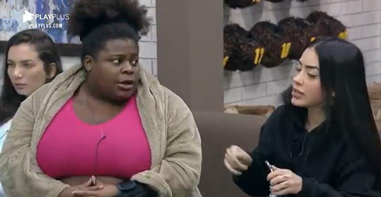 A Fazenda: Mc Mirella coloca um fim na amizade com Jojo Todynho: “Não quero contato”