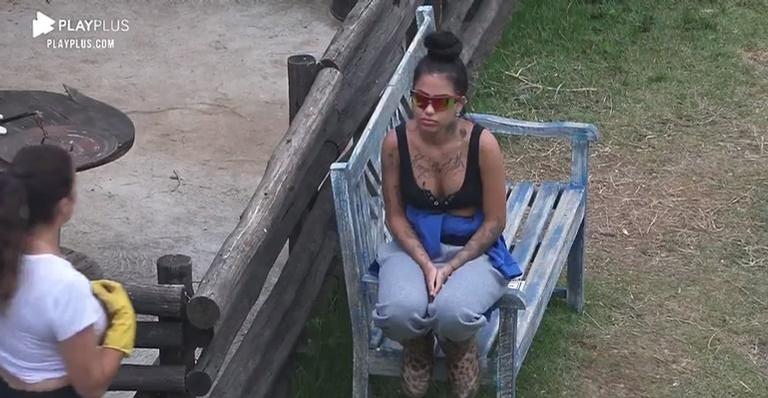 A Fazenda: Mirella e Raissa voltam a discutir durante atividades: “Eu tô certa”