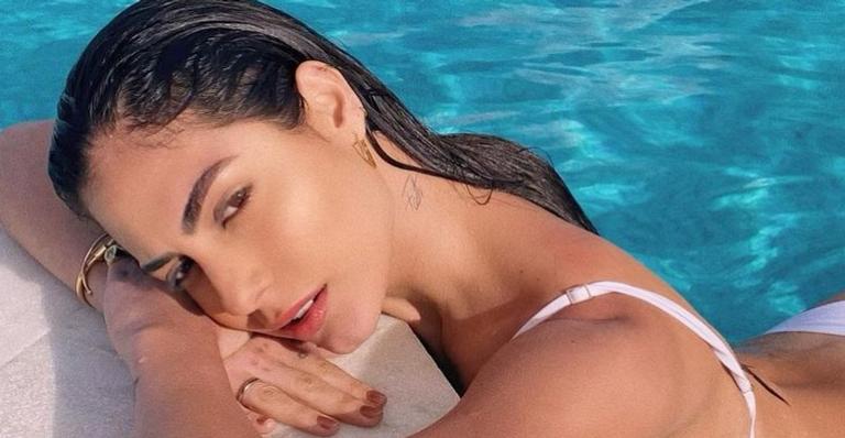 Belíssima, ex-BBB Mari Gonzalez exibe bumbum gigante em clique de biquíni e conquista fãs: ”Maravilhosa”