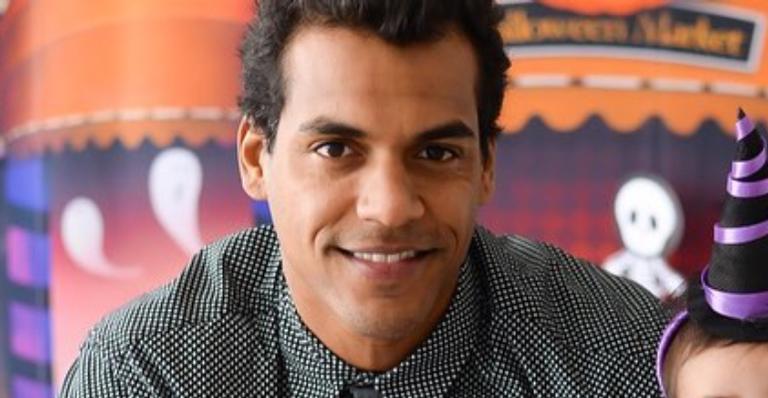 Marcello Melo Jr. celebra seis meses da filha com festinha temática e fofura encanta fãs: ”Princesa!”