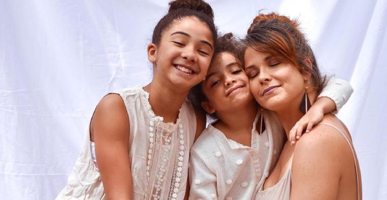 Samara Felippo faz relato sincero sobre maternidade real: ”Não romantizem”