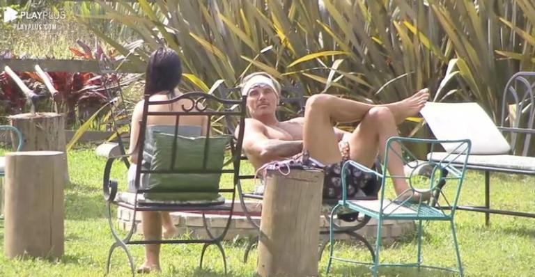 A Fazenda: Juliano revela à MC Mirella quem colocará na Roça: “Até por coerência”