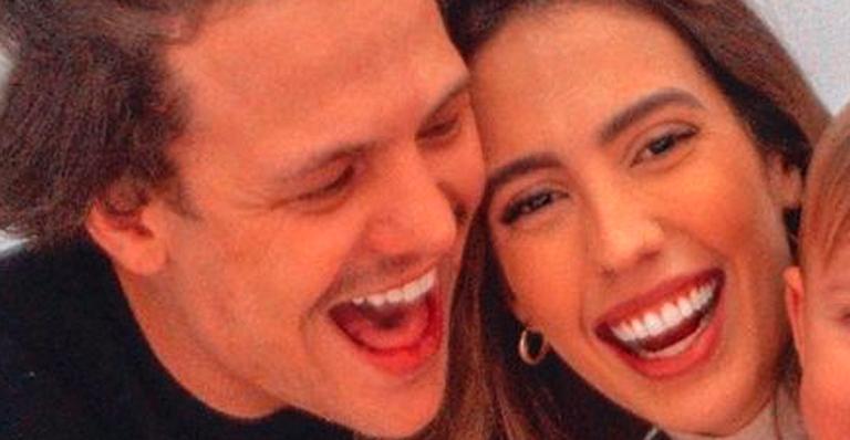 Gabi Brandt e Saulo Pôncio anunciam o nome do segundo filho com foto fofa: “Perfeito”