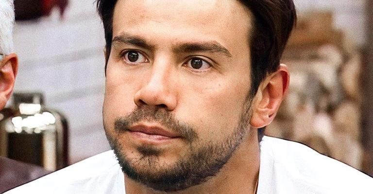 Mariano confessa ter se arrependido de plásticas: “Fiquei com um buraco”