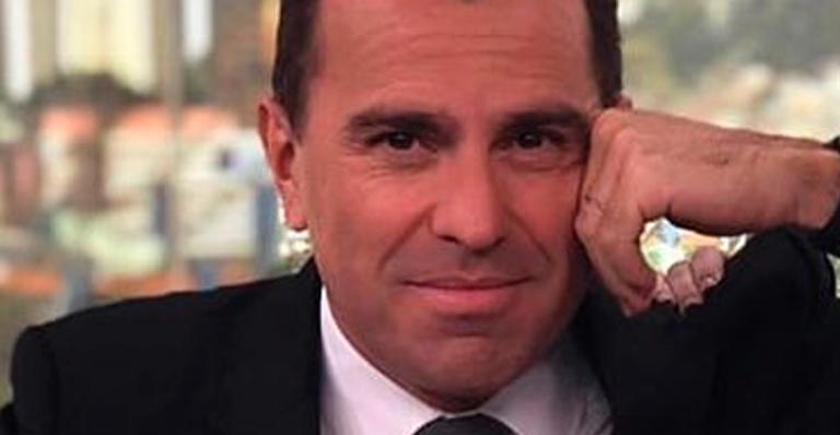 Fora da Globo? Rodrigo Bocardi publica fotos misteriosas e deixa fãs com a pulga atrás da orelha: “Grande desafio”