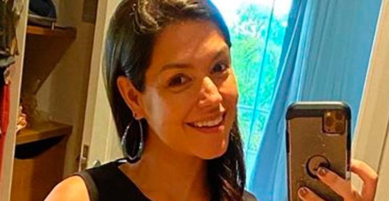 Thais Fersoza arrasa ao posar no closet da mansão de saia fendada: “Pedir biscoito”