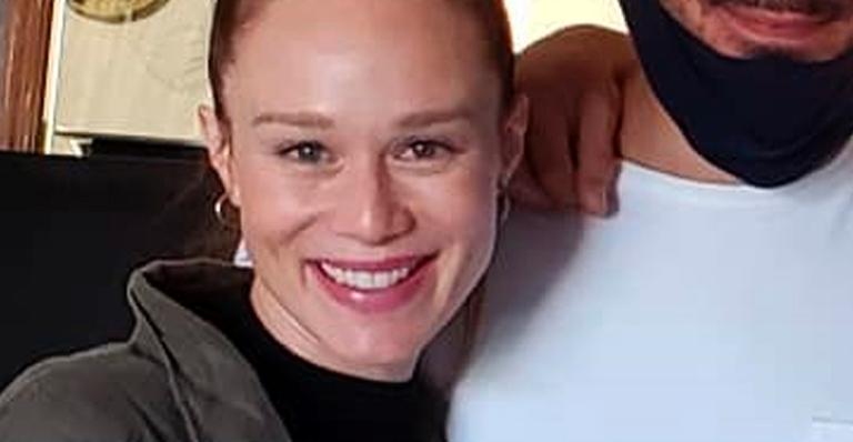 Mariana Ximenes aparece em primeira foto com novo namorado, sobrinho de Fernando Collor