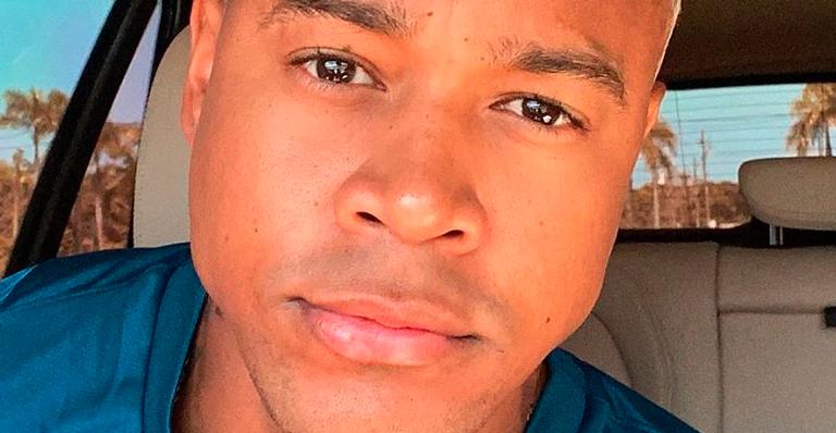 Léo Santana toma decisão drástica e passa por mudança após perder o pai: “Deus abençoe”