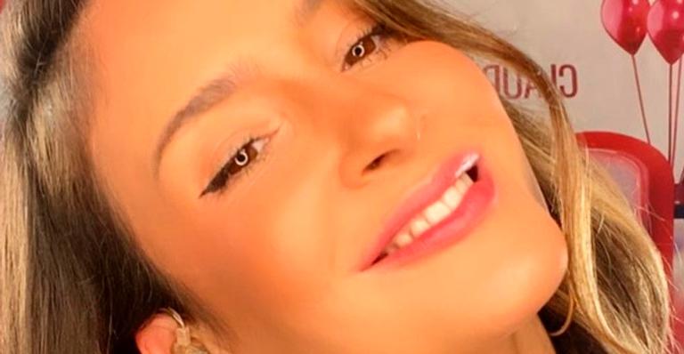 Claudia Leitte surge com a mãe em clique raro e faz homenagem: “O que seria de mim sem você?”
