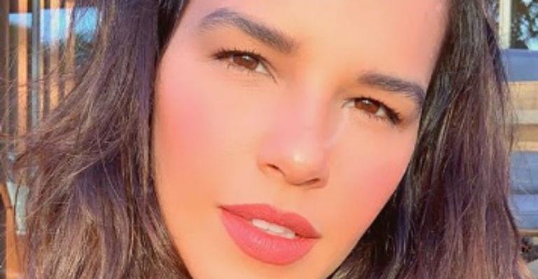 Mariana Rios brinca com vídeo de antes e depois e deixa web boquiaberta: “Aqui ‘nóis’ é que nem vinho”