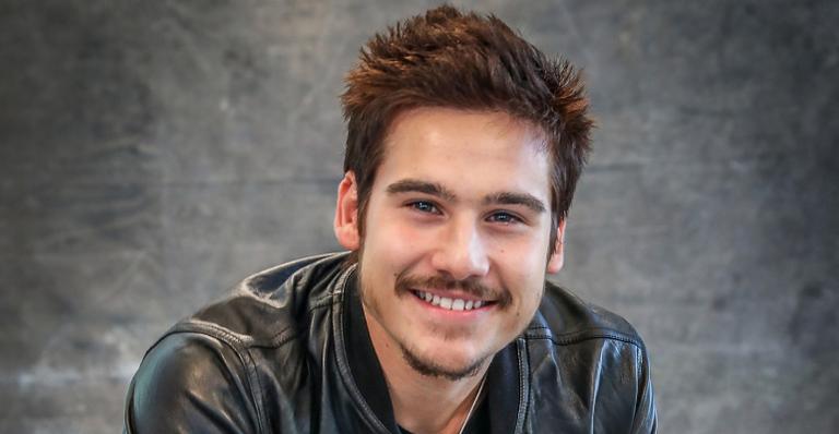 Nicolas Prattes é escalado para viver justiceiro na novela Olho por Olho