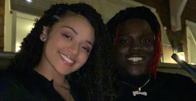 Sempre discreta, filha de Carla Perez celebra um ano de namoro com gringo