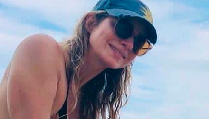 Leticia Spiller posa em momento fofo na praia com a caçula e semelhança choca: “Lindinhas”