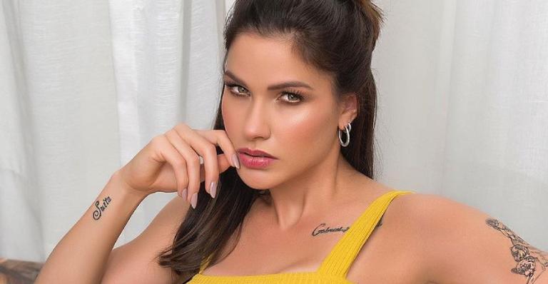 Riscada, Andressa Suita mostra corpão malhado durante ensaio e impressiona fãs: ”Toda fitness!”