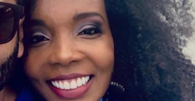 É o amor! Ex-BBB Thelma Assis celebra quatro anos de casamento e faz declaração apaixonante