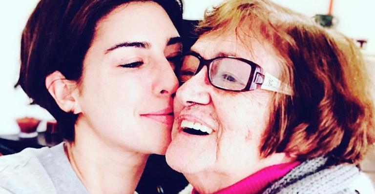 Fernanda Paes Leme encara perda da avó e emociona ao se despedir: “Coração tá doendo”