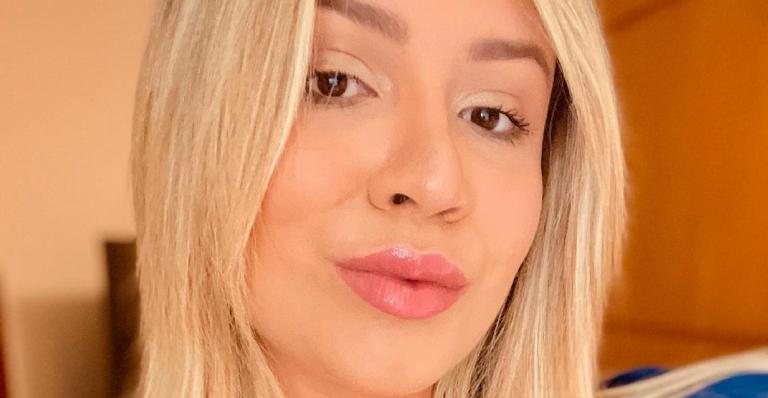 Marília Mendonça se derrete ao fotografar herdeiro com violão na mão: ”Eu babo”