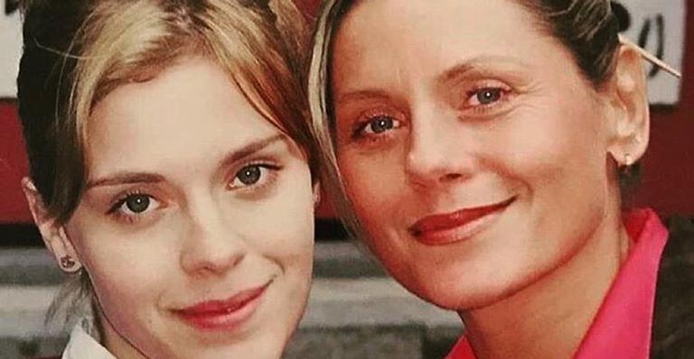 Carolina Dieckmann resgata clique antigo para homenagear Vera Fischer: ”Irradia amor”
