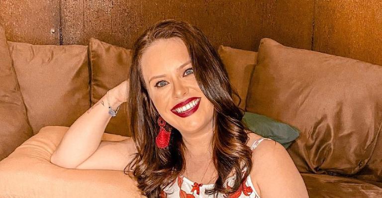 Esposa de Rafael Cardoso exibe corpão sarado após treino e manda recado: ”Me sentindo maravilhosa!”