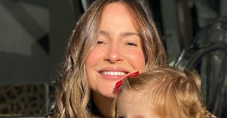 Claudia Leitte se impressiona com crescimento rápido de Bela: “Vestido de onça não vai caber mais”