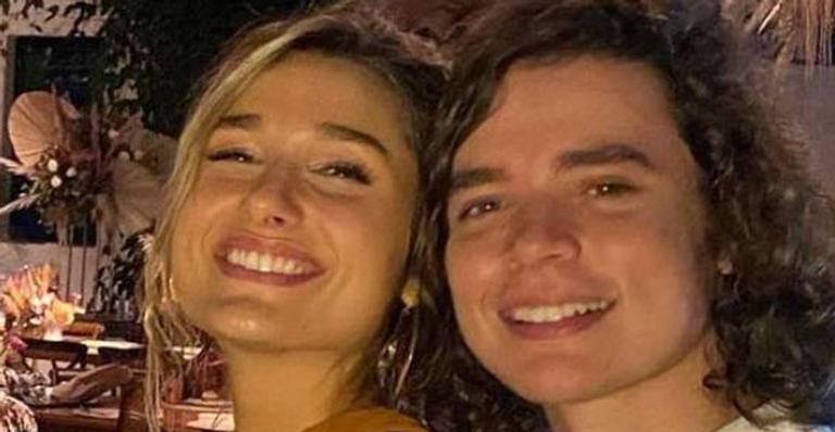 Sasha Meneghel elege look deslumbrante e rouba a cena em casamento luxuoso: “Sem palavras”