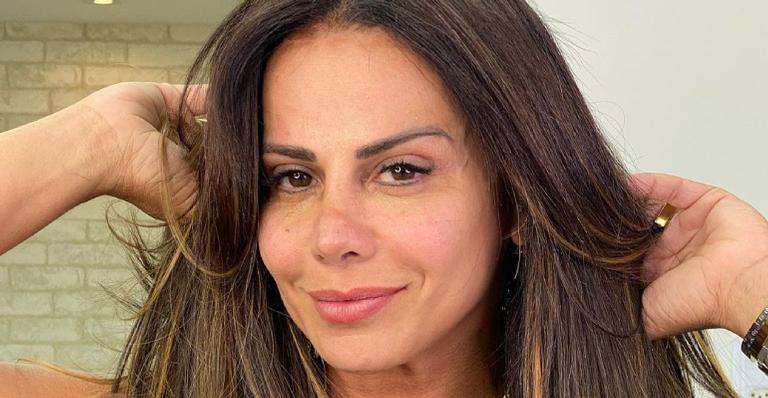Viviane Araújo aposta em mega hair e ostenta novo visual: ”Amo transformação”