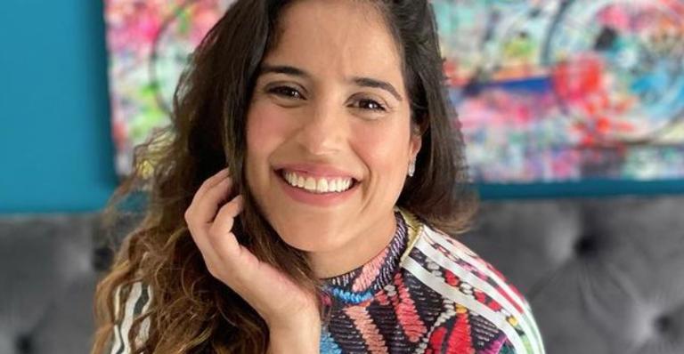 Toda radiante, Camilla Camargo celebra seis meses de gestação e tenta esconder barrigão: ”Sem filtros!”