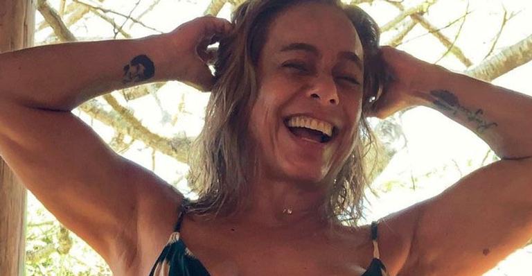 Aos 63 anos, Cissa Guimarães exibe corpo sarado em foto rara de biquíni: “Tapa na cara das novinhas”