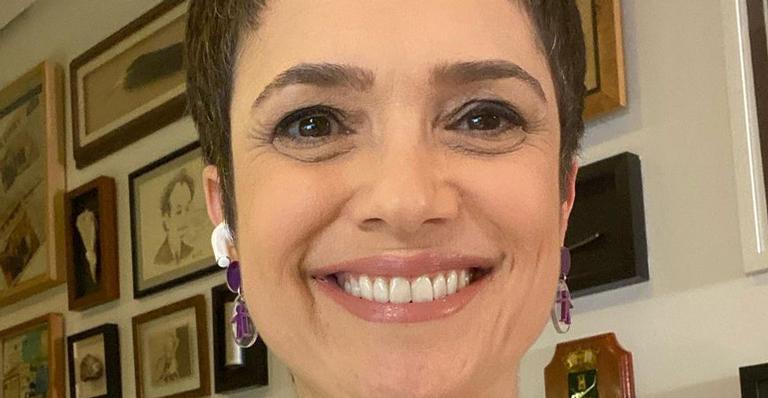 Sandra Annenberg monta árvore de Natal ousada em sua mansão: “Decidimos fazer diferente”