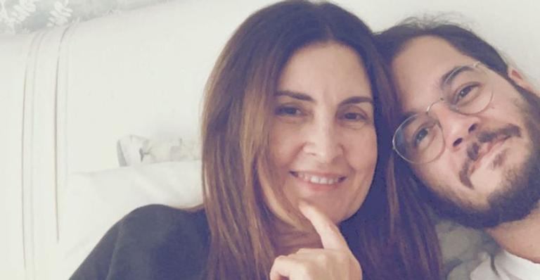 Cuidando de Fátima Bernardes, Túlio Gadêlha descobre doença grave e assusta fãs: ”Era uma tosse”
