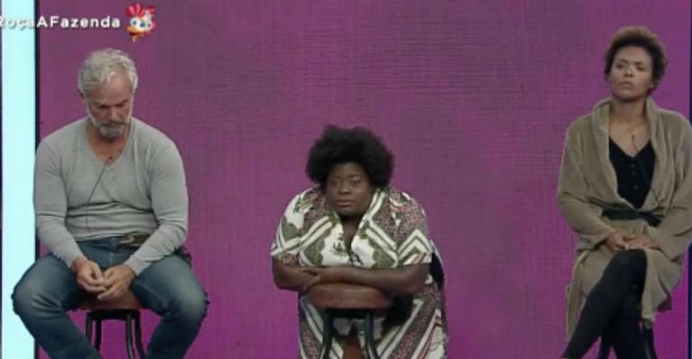 A Fazenda: Em formação de Roça surpresa, Jojo Todynho, Lidi e Mateus disputam permanência no reality