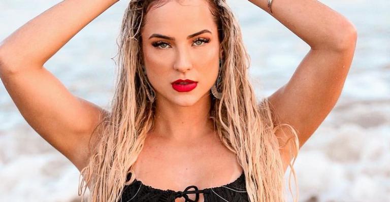 Ousadíssima, ex-BBB Gabi Martins deixa toda virilha de fora em biquíni cavadíssimo: ”Maravilhosa!”