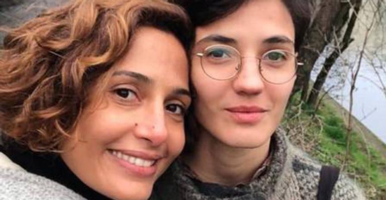 Acabou! Camila Pitanga anuncia fim do namoro com Beatriz Coelho: “Se admirando mutuamente”