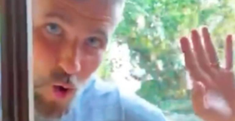 Bruno Gagliasso flagra Titi e Bless brincando juntos em vídeo e se derrete: “Aprontaram”