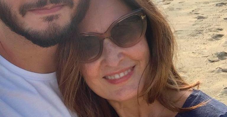 Fátima Bernardes dá o primeiro passeio com o namorado após ser liberada pelos médicos: “Sem esforço”