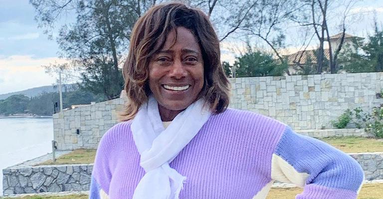 Gloria Maria faz homenagem de aniversário emocionante à filha, Maria: “Agradeço por você ser minha”