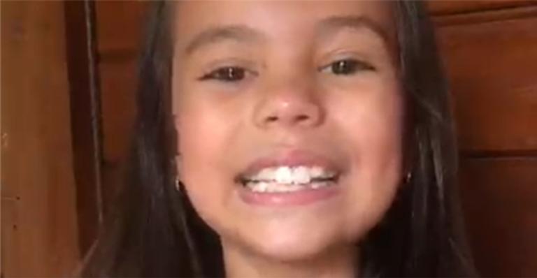 PRÊMIO CONTIGO! 2020: Atriz mirim do ano, Alice Palmar dá show de fofura: “Muito feliz”