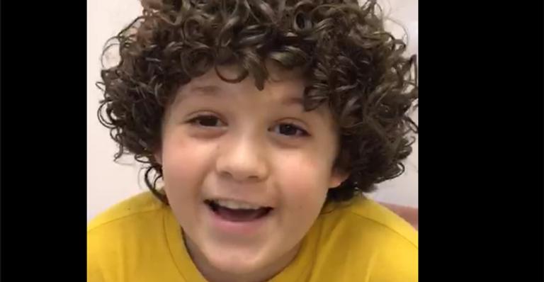 PRÊMIO CONTIGO! 2020: Ator coadjuvante do ano, Gabriel Miller dá show de simpatia: “Feliz”