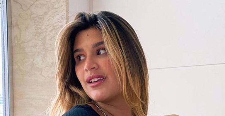 A cara da mãe, filha de Flávia Alessandra combina body cavado com bota em clique ousado: “Que mulherão”