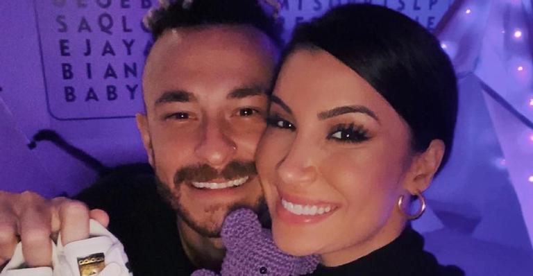Após rumores, ex-BBB Bianca Andrade confirma primeira gravidez e desabafa: ”Não respeitaram meu tempo”