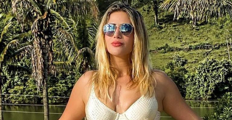 Filha gata de Leonardo arranca suspiros em raro clique de biquíni e deixa fãs babando: ”Perfeita”