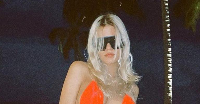 Filha gata de Gloria Pires sensualiza de biquíni mínimo e corpão impecável deixa fãs boquiabertos: ”Arrasou!”