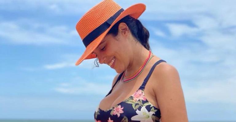 Grávida pela segunda vez, Camilla Camargo encanta fãs ao exibir barrigão