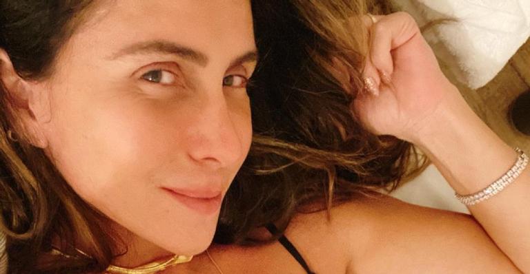 Giovanna Antonelli posa de cara limpa e beleza natural rouba a cena: ”Deusa”
