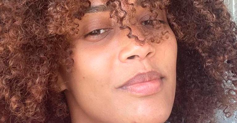 Tais Araújo surge de cara lavada e beleza natural impressiona seguidores: “Cara de 15 aninhos”
