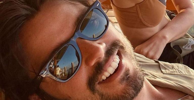 Rodrigo Simas coleciona momentos especiais ao lado de Agatha Moreira em viagem de férias: “Casal mais lindo”
