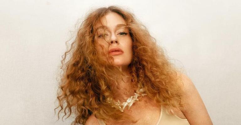 Marina Ruy Barbosa ostenta novo visual e encanta fãs: ”A leoa que existe em mim”