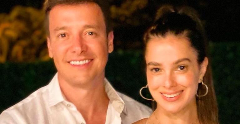 Esposa de Rodrigo Faro, Vera Viel ostenta barriga trincada e cinturinha PP de biquíni: “Que corpão”