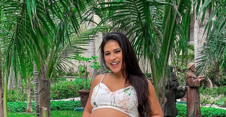 Simone conquista números expressivos no YouTube e comemora: ”Fico muito feliz com a repercussão”